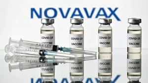 Vaccinul Novavax a dovedit o eficienţă de 89% în studiile din Marea Britanie

