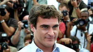 Actorul Joaquin Phoenix, într-o ipostază neobişnuită - FOTO