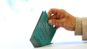 Vot de protest şi participare scăzută în alegerile din Italia