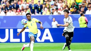 Brazilia învinge Japonia și se califică în optimile de finală la Cupa Mondială. Gol decisiv marcat în minutul 90+5