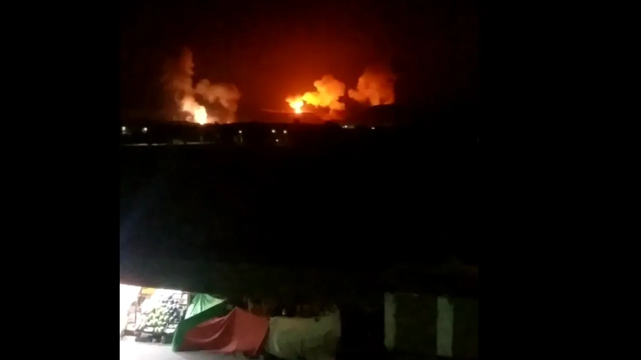 SUA şi Marea Britanie au lansat o operaţiune militară nocturnă împotriva rebelilor houthi din Yemen, susţinuţi de Iran / La operaţiune participă atât nave şi avioane, cât şi submarine / Joe Biden a dat ordinul de asalt / Forţele Aeriene americane: atacurile au lovit peste 60 de ţinte houthi / Rebelii şiiţi anunţă 5 morţi / Manifestaţie pro-Houthi în Yemen / Reacţia Rusiei