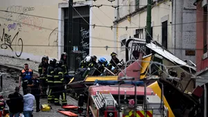 Zi de doliu național în Portugalia, după moartea a 17 persoane în accidentul de la Lisabona