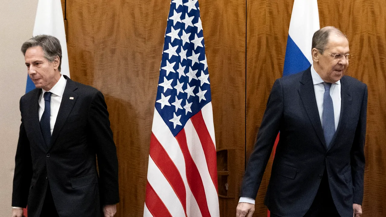 Antony Blinken a avut o scurtă întrevedere cu Serghei Lavrov la reuniunea G20