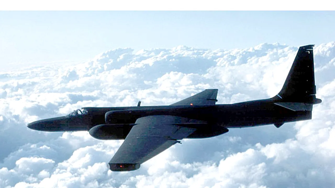 Avioane de vânătoare şi de spionaj din Rusia, interceptate în apropierea spaţiului aerian al NATO