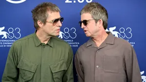 Documentarul despre reuniunea trupei Oasis a avut premiera la Festivalul de Film de la Veneția