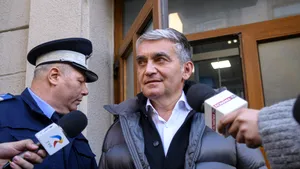 Primarul orașului Sinaia va ramâne după gratii. Curtea de Apel i-a respins contestația