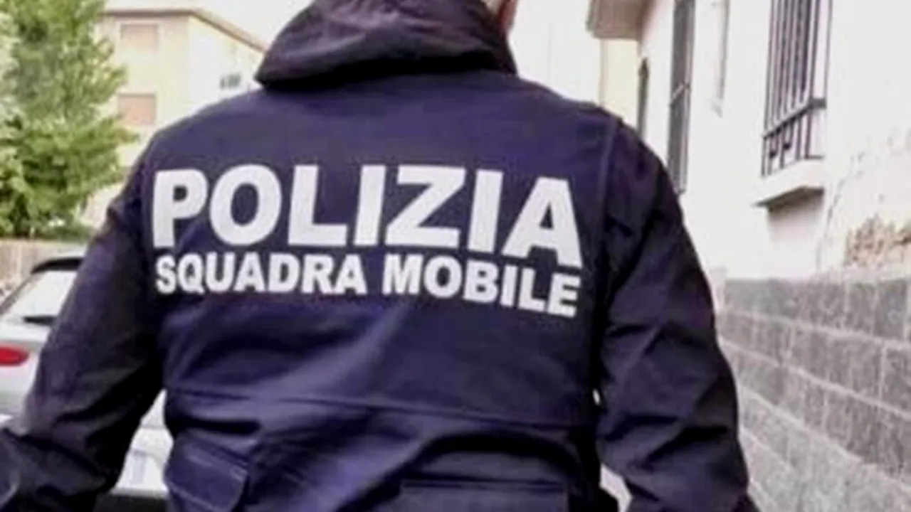 Se ascundea într-un spațiu secret. Trei frați români, capturați în Italia