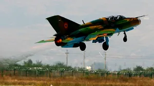 Oancea despre avioanele multirol:Numărul minim e 16 - 12 de luptă, 4 de patrulare