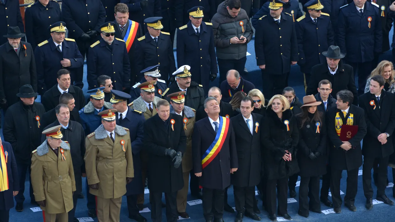 MApN: Generalul Laurian Anastasof a fost împuternicit ca locţiitor al şefului Armatei/ Curtea de Apel a decis suspendarea decretului lui Iohannis
