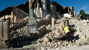 Bilanţul cutremurului din Haiti ar putea atinge 50.000 de morţi