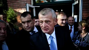 Oprescu ar numi un premier tehnocrat, exemplificând cu Isărescu, Georgescu, Dăianu