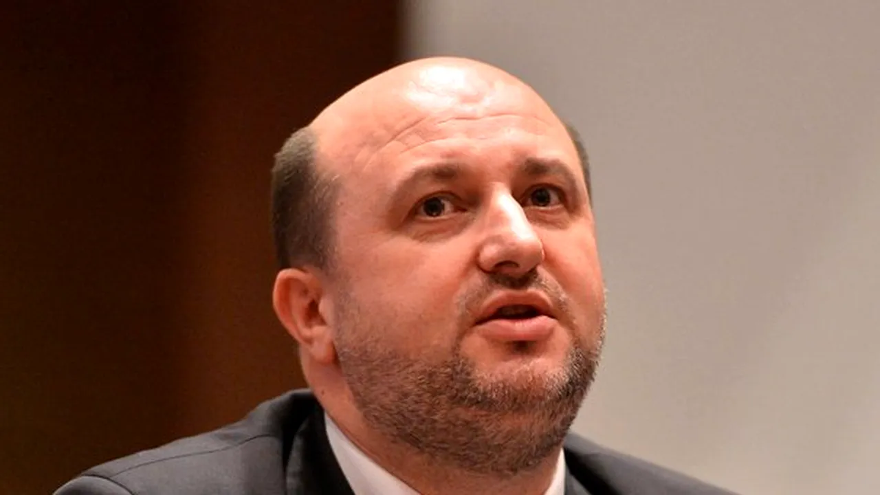 Daniel Chiţoiu: În prezent funcţionează 25-30 la sută din combinatul Oltchim