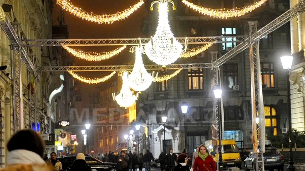 USR a calculat câţi bani s-au cheltuit pe iluminatul festiv şi artificiile de Revelion. Harta interactivă 