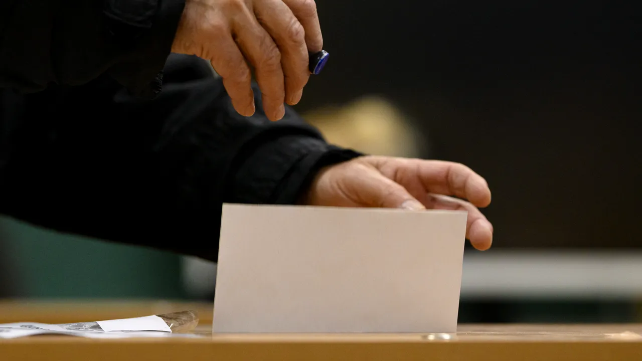 AUR: Când nu le convine rezultatul, opresc jocul! Călin Georgescu, votat masiv în diaspora