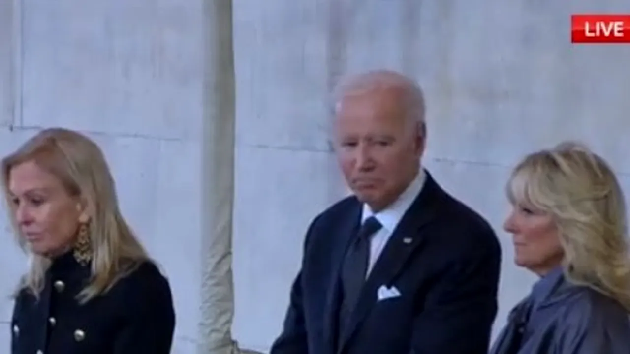 VIDEO Joe Biden şi soţia sa, Olena Zelenska, Ursula von der Leyen şi mai multe cupluri regale din Europa, la căpătâiul Reginei, în ajunul funeraliilor de stat, în Westminster Hall