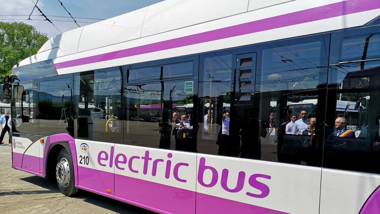 Transport metropolitan la Sibiu, prin PNRR. Se vor achiziţiona zeci de autobuze electrice şi staţii de încărcare