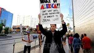 Primarul din New York: Mişcarea Occupy Wall Street încearcă să distrugă locuri de muncă