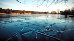 Trei copii mici au murit într-un lac înghețat. Relatarea mamei care a încercat să-i salveze: Țipau spunându-mi să-i ajut