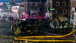 Cel puţin şapte persoane au murit în accidentul aviatic din Philadelphia, potrivit autorităţilor