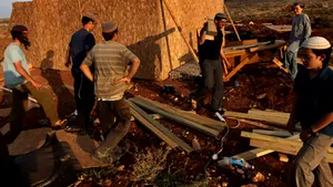 Israelul refuză suspendarea colonizării cerută de Obama