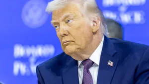 Trump sugerează invocarea Articolului 5 al NATO pentru a testa aliații