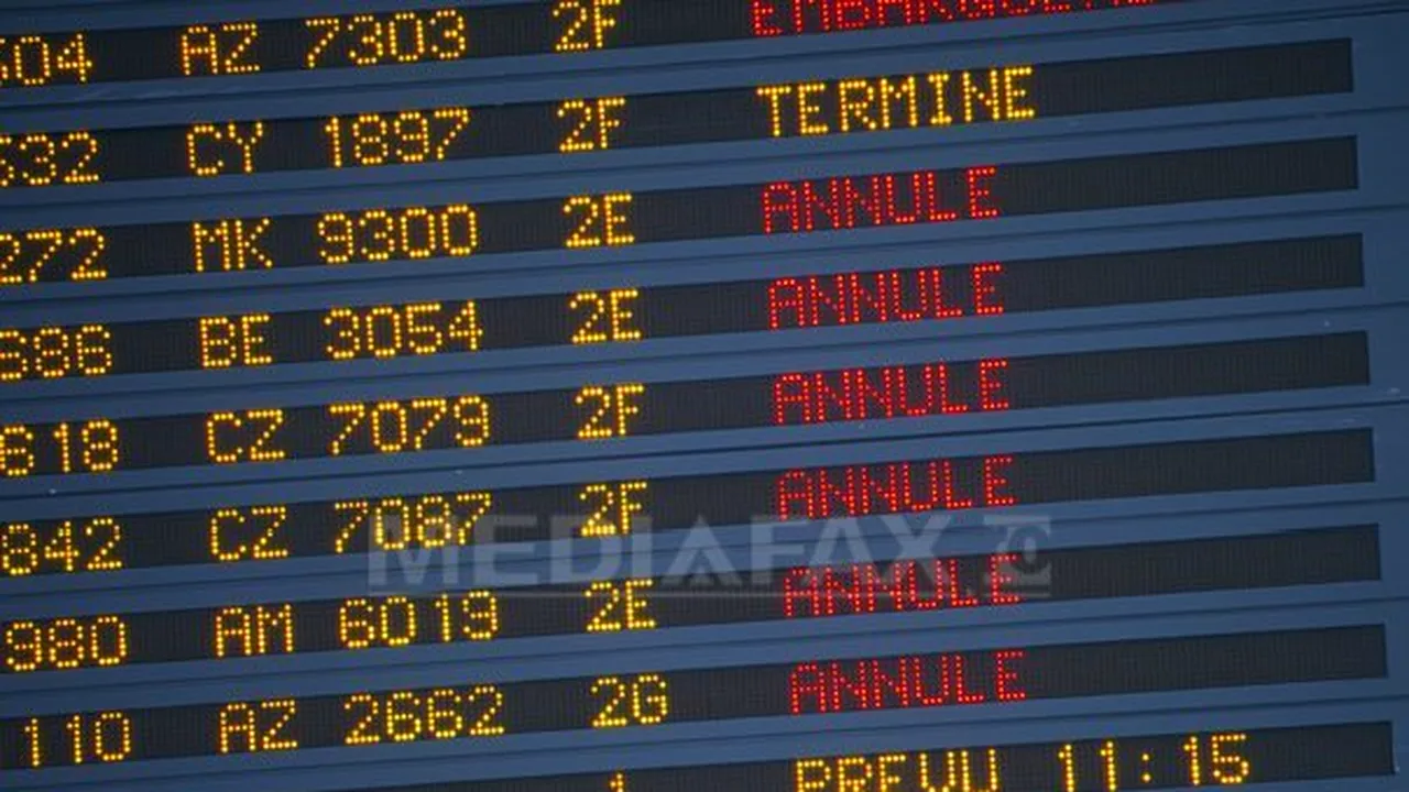 Greva controlorilor de trafic aerian continuă în Franţa: Zeci de zboruri au fost anulate