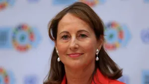 Fostul șef al ONU pentru climă îndeamnă Australia să-și stabilească obiectivul de a reduce emisiile cu 75% până în 2035