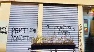 Sediul Partidului Socialist din Marsilia a fost vandalizat cu inscripții antisemite