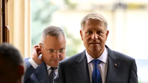 Ciucă respinge varianta nominalizării lui Iohannis în funcţia de premier