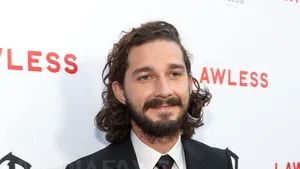 Shia LaBeouf, agresat de un trecător la Londra