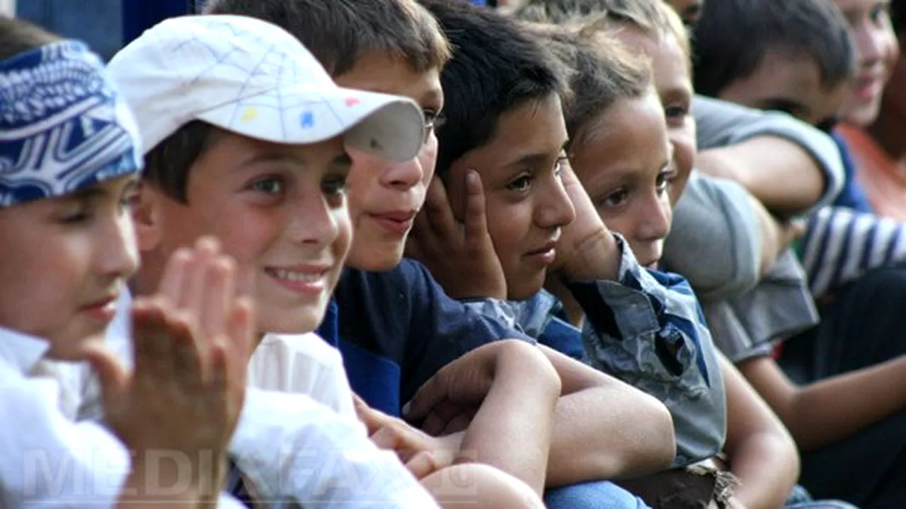Consiliul Europei vrea să interzică pălmuirea copiilor pe întregul continent