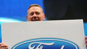 Şeful Ford, favorit pentru preluarea conducerii Microsoft