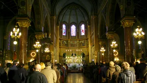 Romanians Plan To Save Up, Go Out Less, Attend Church More Often