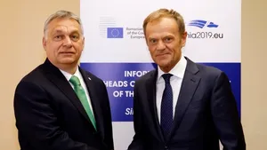 Donald Tusk a avut o întrevedere cu premierul Ungariei, Viktor Orban, înaintea Summitului de la Sibiu