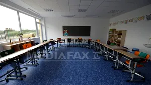 Tot mai mulţi profesori se orientează spre şcoli şi grădiniţe private / Peste 600 de joburi deschise în şcoli şi grădiniţe private numai în luna mai