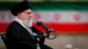 Coronavirus: Iranul eliberează 54.000 de deţinuţi şi mobilizează 300.000 de militari 