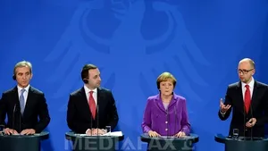 Arseni Iaţeniuk, la o conferinţă alături de Merkel, premierul Republicii Moldova şi cel al Georgiei: 