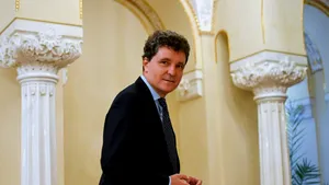 Nicușor Dan admite influența SRI în deciziile din domeniul politic și economic