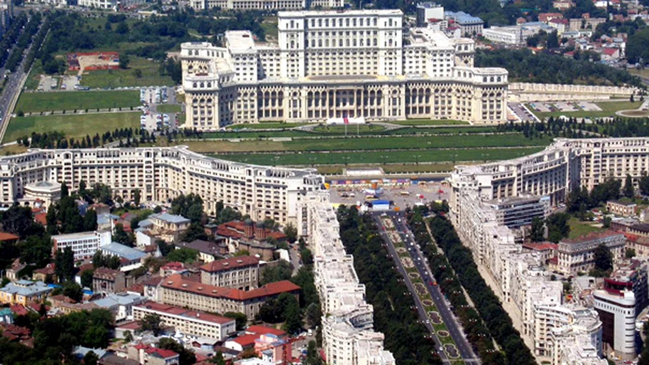 Restricţii în zona Pieţei Constituţiei pentru concertul formaţiei AC/DC