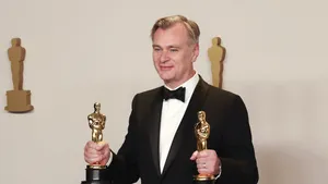 Record cinematografic: Biletele la noul film al lui Christopher Nolan aproape epuizate cu un an înainte de lansare