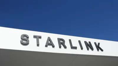 EXTERNE Rețeaua clandestină care introduce ilegal tehnologia Starlink în Iran pentru a contracara blocarea internetului