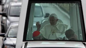 Washingtonul salută vizita Papei Benedict al XVI-lea în Cuba, dar îşi apără embargoul