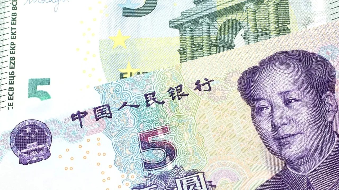 Rezervele valutare ale Chinei au avut o evoluţie neaşteptată. La ce valoare au ajuns
