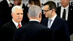 Financial Times: Mike Pence critică Germania şi Turcia pe fondul angajamentelor faţă de NATO
