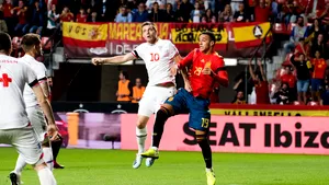 Al doilea campionat de fotbal din Europa şi-a anunţat revenirea. Meciurile se joacă azi