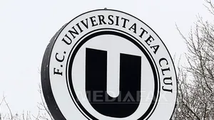 1.000 de fani urmăresc meciul U Cluj - CS Turnu Severin proiectat pe zidurile Cluj Arena