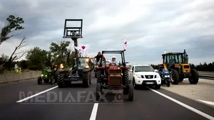 Fermierii şi angajaţii centrelor de echitaţie din Franţa se alătură protestelor anti-taxe