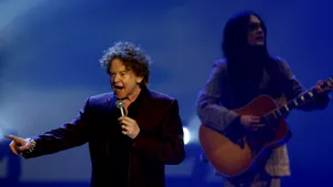 Peste cinci mii de persoane au cântat la unison cu Simply Red, la Cerbul de Aur (Galerie video)
