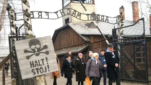 Mărturiile cutremurătoare ale supravieţuitorilor lagărului de la Auschwitz la 75 de ani de la eliberare. „Îmi amintesc când erau aruncaţi în cuptoare”
