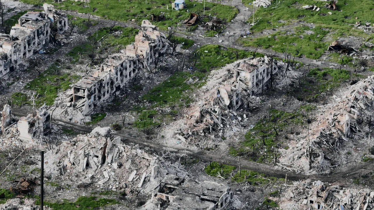 Războiul din Ucraina, ziua 443. CNN: Kievul face paşii pregătitori pentru contraofensivă / Armata ucraineană încearcă să spargă linia frontului / China îşi trimite omul de încredere la Kiev / Prigojin a supărat conducerea şi l-a chemat pe Şoigu la Bahmut